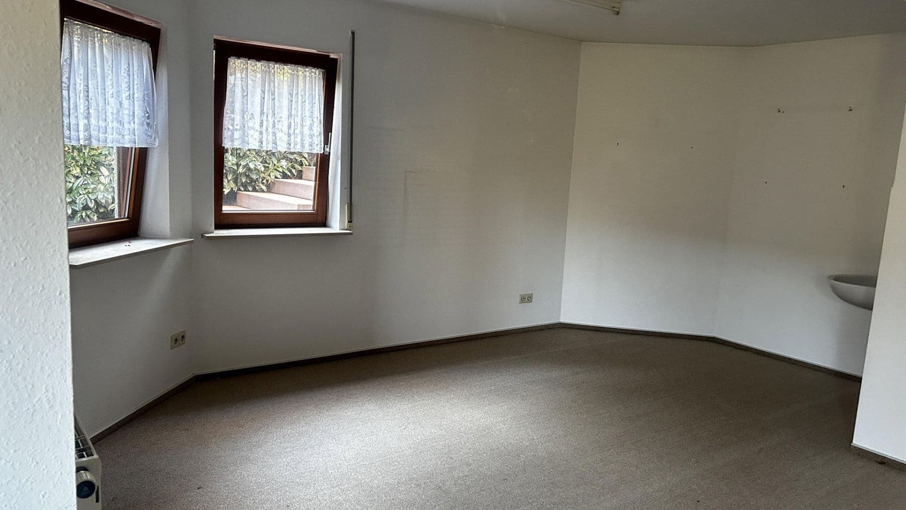 Prodej domu 305 m², pozemek 931 m², Balingen, Bádensko-Württembersko Prodej domu 305 m², pozemek 931 m², Balingen, Bádensko-Württembersko