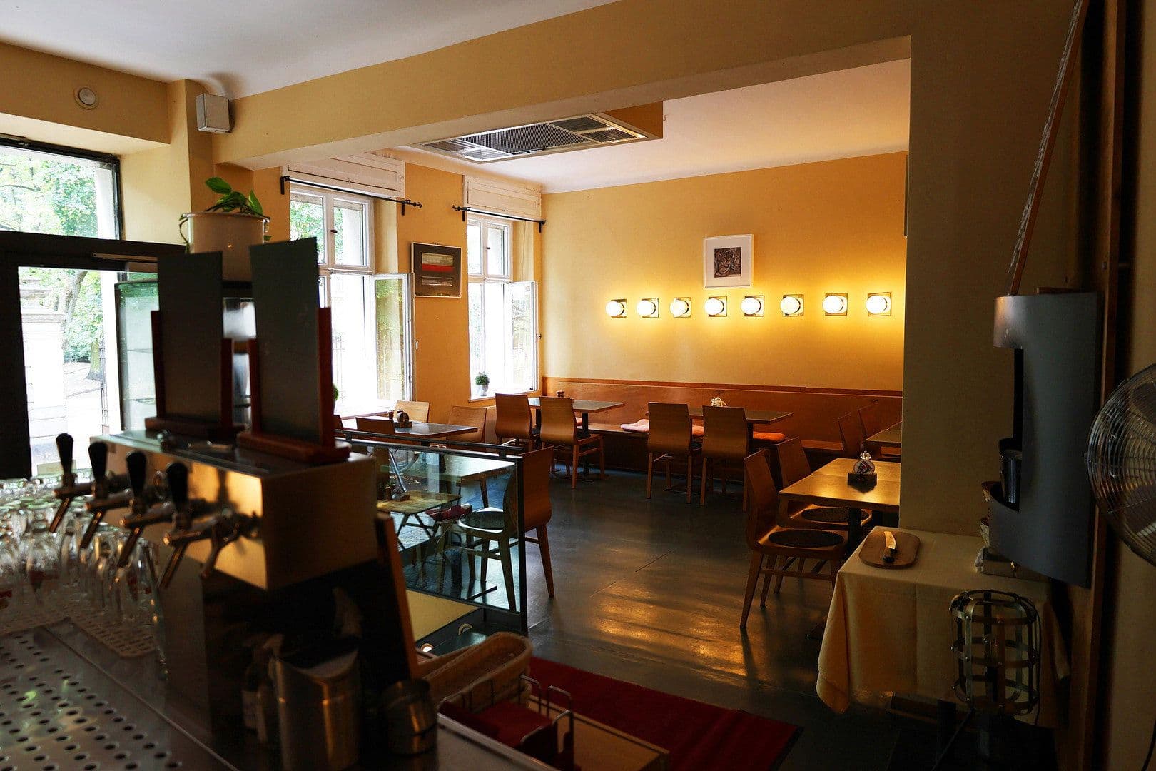 Prodej domu 1.793 m², pozemek 926 m², Berlin, Berlín Prodej domu 1.793 m², pozemek 926 m², Berlin, Berlín