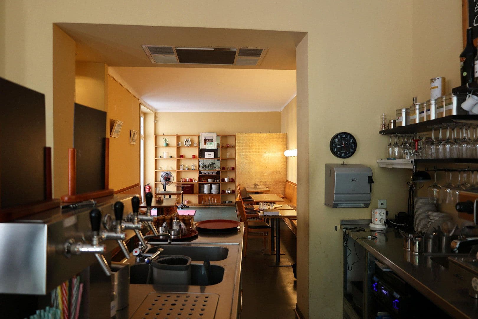Prodej domu 1.793 m², pozemek 926 m², Berlin, Berlín Prodej domu 1.793 m², pozemek 926 m², Berlin, Berlín