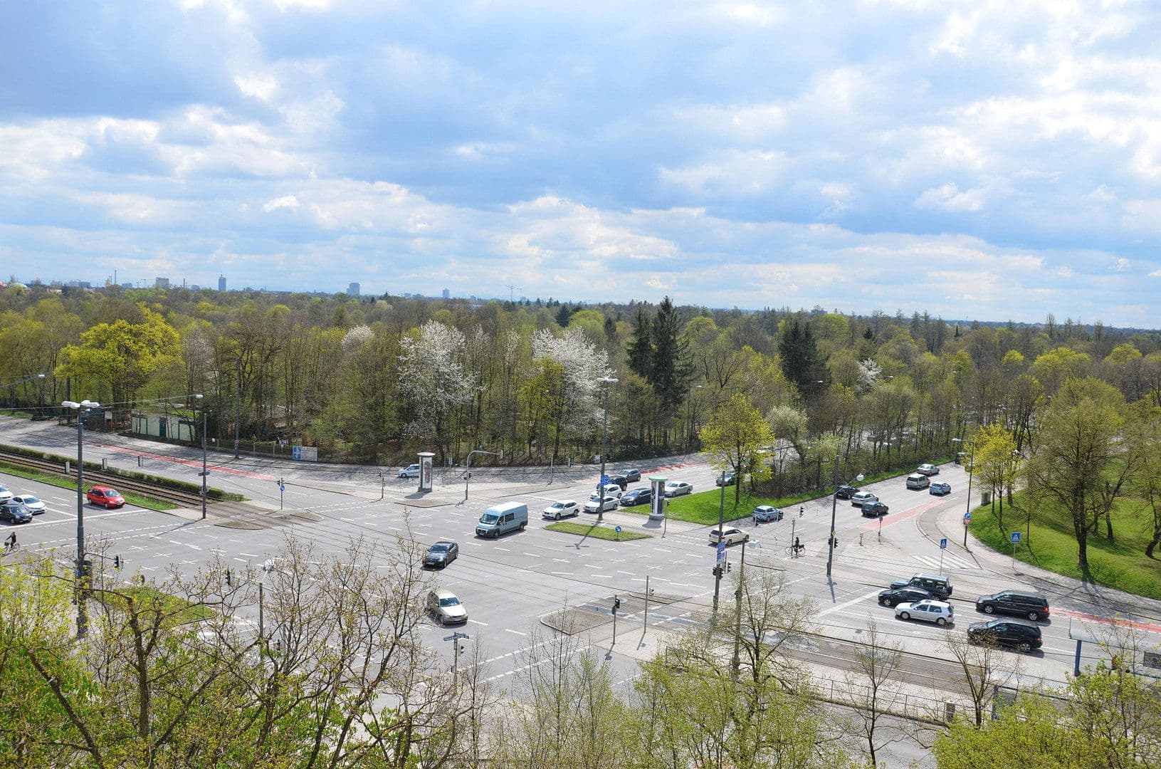 Prodej bytu 3+1 67 m², Treitschkestr. 4, München, Bavorsko Prodej bytu 3+1 67 m², Treitschkestr. 4, München, Bavorsko