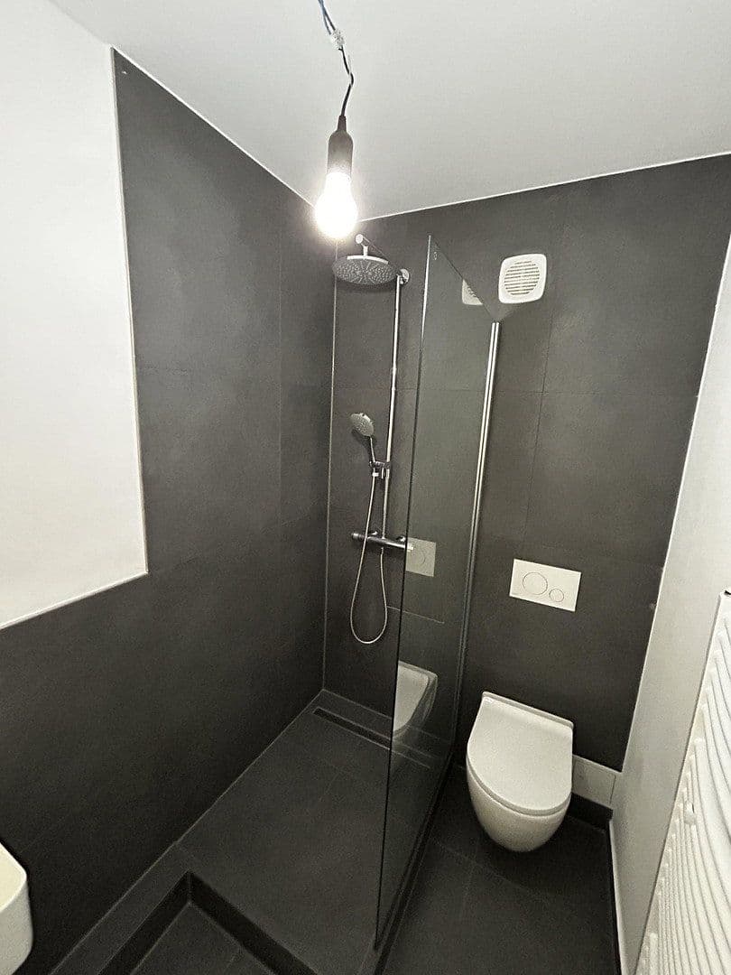 Pronájem bytu 1+1 36 m², Drygalski-Allee 118, München, Bavorsko Pronájem bytu 1+1 36 m², Drygalski-Allee 118, München, Bavorsko