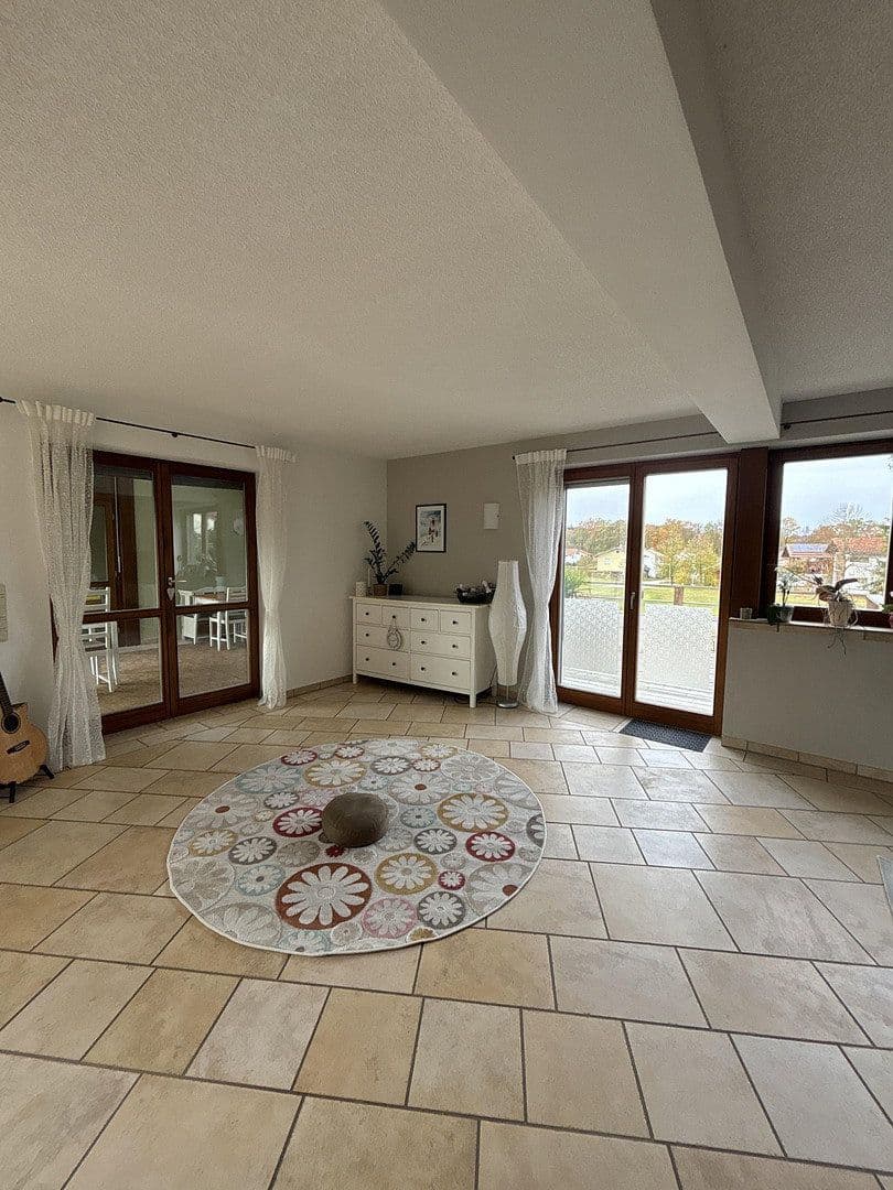 Prodej domu 232 m², pozemek 1.286 m², Tittmoning, Bavorsko Prodej domu 232 m², pozemek 1.286 m², Tittmoning, Bavorsko