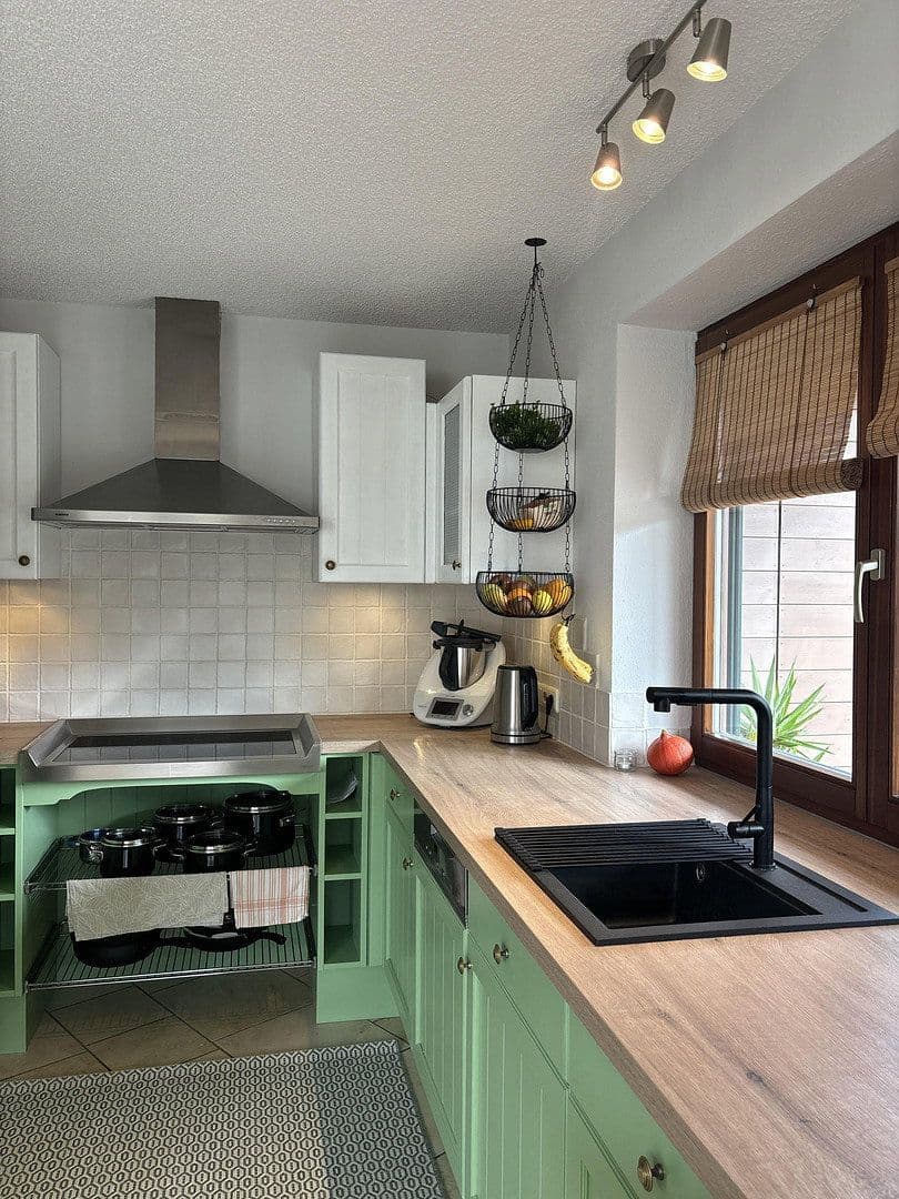 Prodej domu 232 m², pozemek 1.286 m², Tittmoning, Bavorsko Prodej domu 232 m², pozemek 1.286 m², Tittmoning, Bavorsko