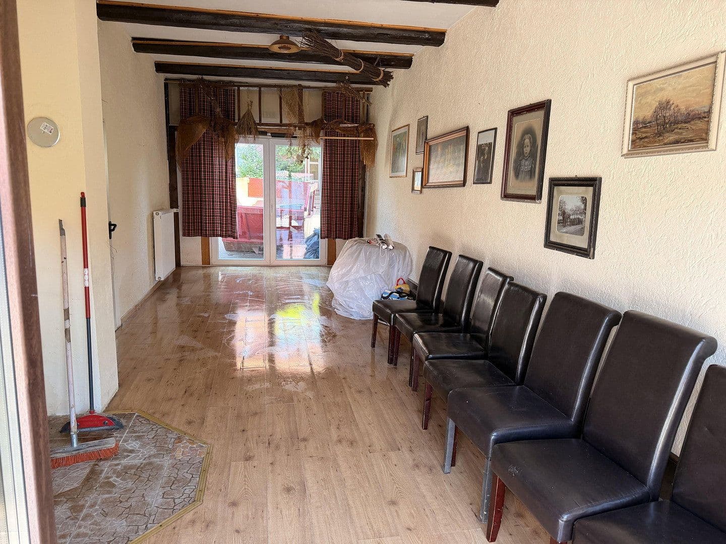 Prodej domu 202 m², pozemek 450 m², Auetalstraße 39, Kalefeld, Dolní Sasko Prodej domu 202 m², pozemek 450 m², Auetalstraße 39, Kalefeld, Dolní Sasko
