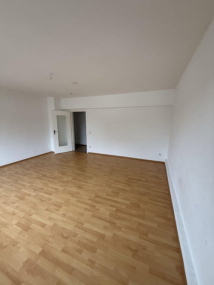 Pronájem bytu 2+1 60 m², Nordstraße 134, Remscheid, Severní Porýní-Vestfálsko Pronájem bytu 2+1 60 m², Nordstraße 134, Remscheid, Severní Porýní-Vestfálsko