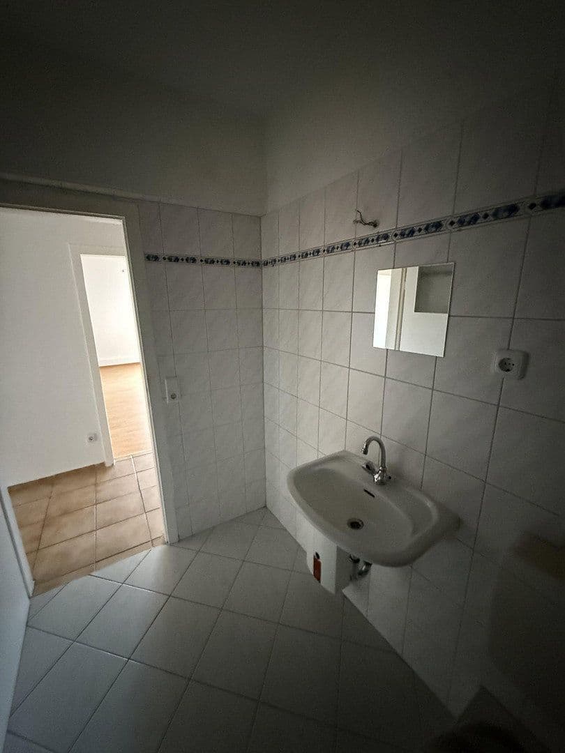 Pronájem bytu 2+1 60 m², Nordstraße 134, Remscheid, Severní Porýní-Vestfálsko Pronájem bytu 2+1 60 m², Nordstraße 134, Remscheid, Severní Porýní-Vestfálsko