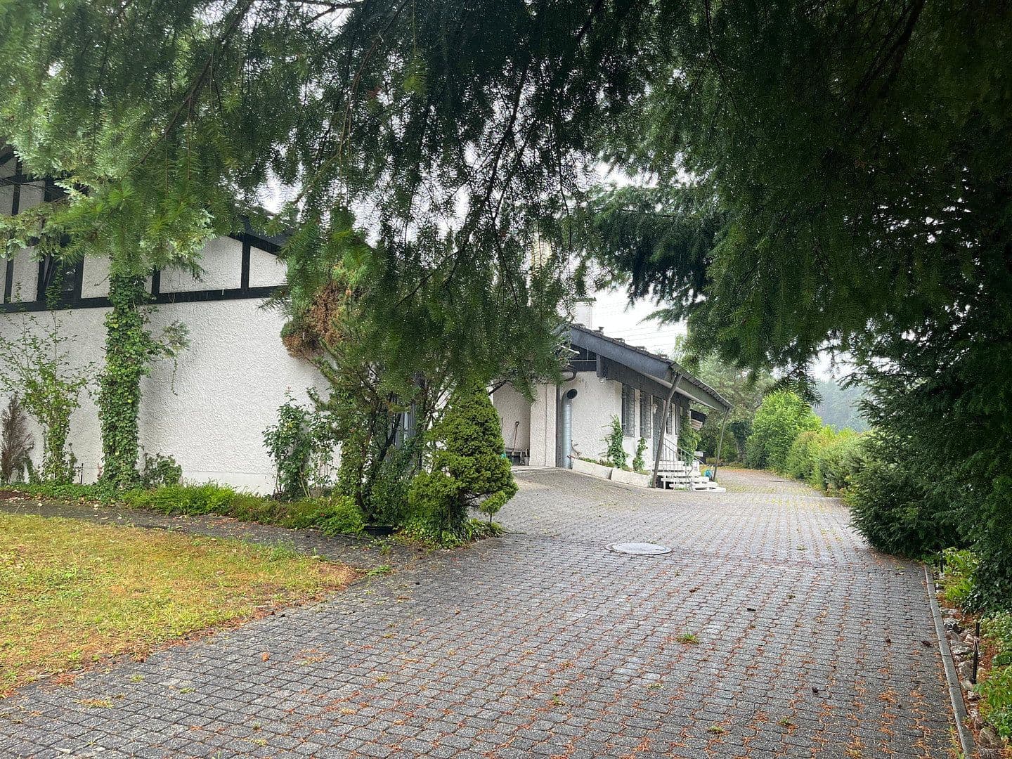 Prodej domu 591 m², pozemek 4.760 m², Möhrendorf, Bavorsko Prodej domu 591 m², pozemek 4.760 m², Möhrendorf, Bavorsko
