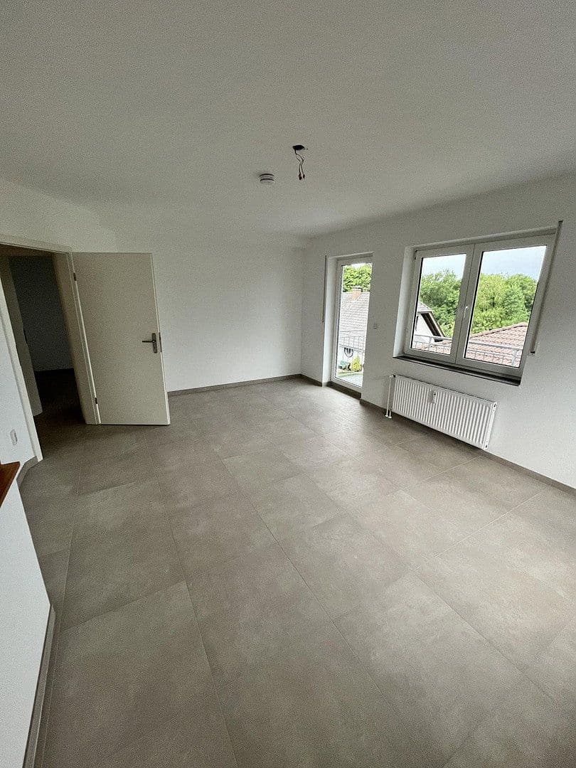 Pronájem bytu 3+1 62 m², Weegener Str. 36, Lohmar, Severní Porýní-Vestfálsko Pronájem bytu 3+1 62 m², Weegener Str. 36, Lohmar, Severní Porýní-Vestfálsko