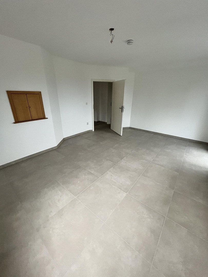Pronájem bytu 3+1 62 m², Weegener Str. 36, Lohmar, Severní Porýní-Vestfálsko Pronájem bytu 3+1 62 m², Weegener Str. 36, Lohmar, Severní Porýní-Vestfálsko