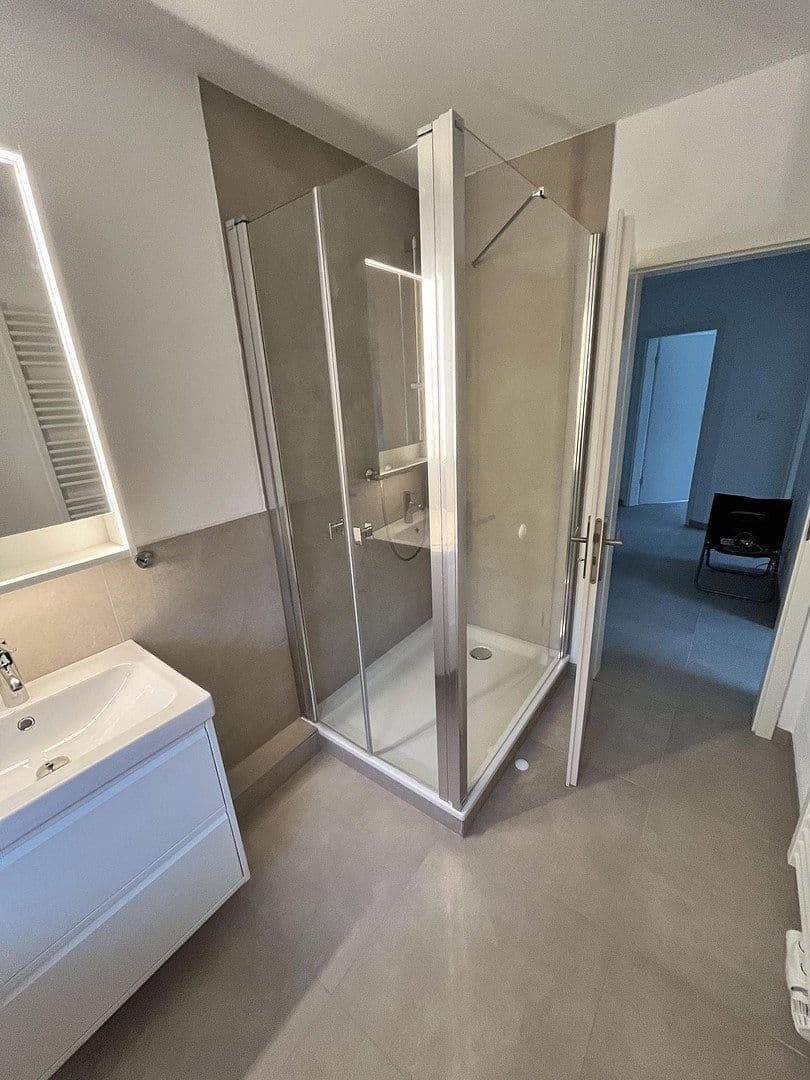 Pronájem bytu 3+1 62 m², Weegener Str. 36, Lohmar, Severní Porýní-Vestfálsko Pronájem bytu 3+1 62 m², Weegener Str. 36, Lohmar, Severní Porýní-Vestfálsko