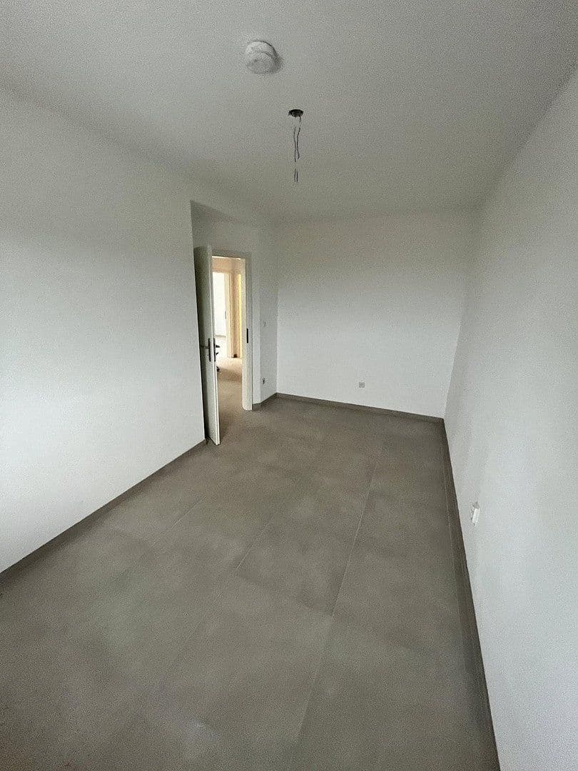 Pronájem bytu 3+1 62 m², Weegener Str. 36, Lohmar, Severní Porýní-Vestfálsko Pronájem bytu 3+1 62 m², Weegener Str. 36, Lohmar, Severní Porýní-Vestfálsko