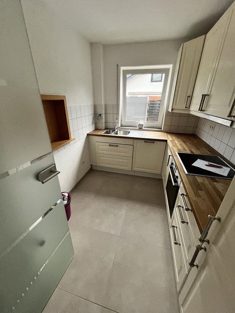 Pronájem bytu 3+1 62 m², Weegener Str. 36, Lohmar, Severní Porýní-Vestfálsko Pronájem bytu 3+1 62 m², Weegener Str. 36, Lohmar, Severní Porýní-Vestfálsko