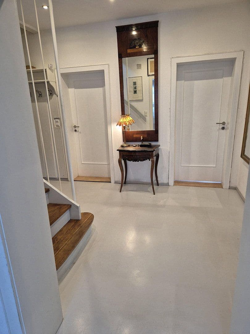 Prodej domu 175 m², pozemek 873 m², Hannover, Dolní Sasko Prodej domu 175 m², pozemek 873 m², Hannover, Dolní Sasko
