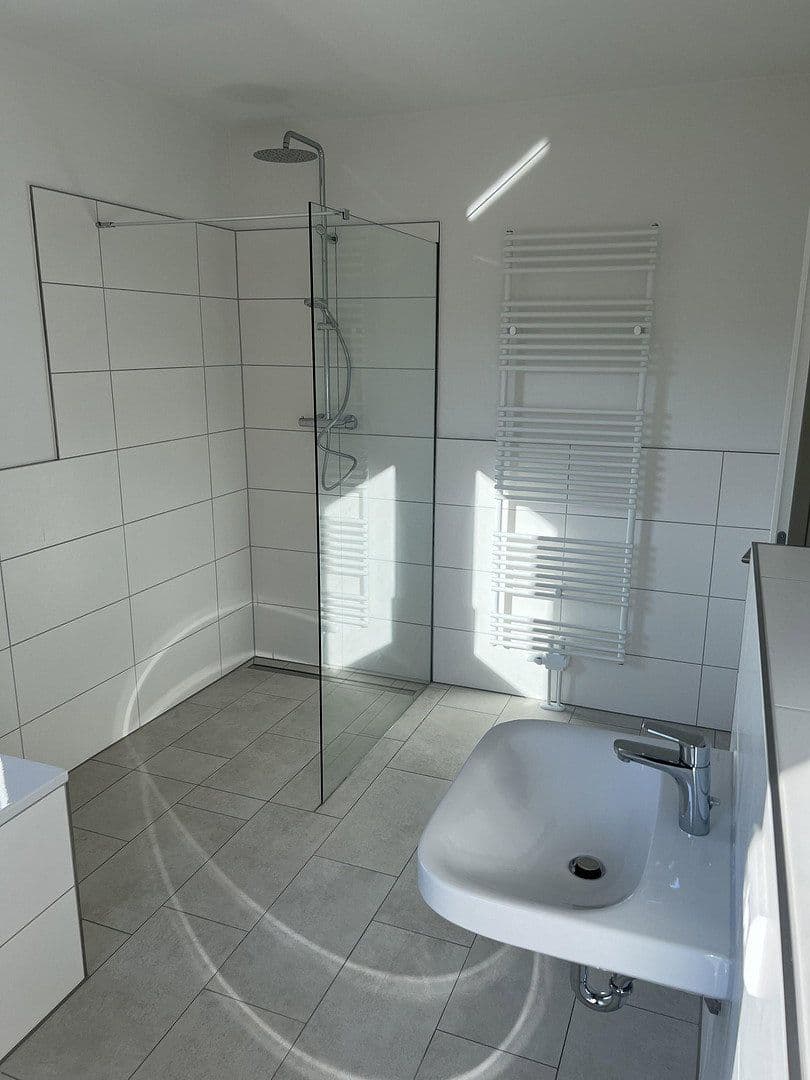 Pronájem bytu 3+kk 98 m², Am Kiefernwald 5 B, Groß Kreutz (Havel), Braniborsko Pronájem bytu 3+kk 98 m², Am Kiefernwald 5 B, Groß Kreutz (Havel), Braniborsko