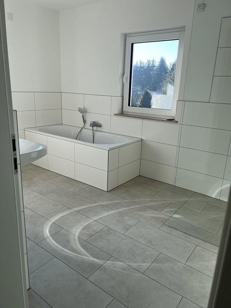Pronájem bytu 3+kk 98 m², Am Kiefernwald 5 B, Groß Kreutz (Havel), Braniborsko Pronájem bytu 3+kk 98 m², Am Kiefernwald 5 B, Groß Kreutz (Havel), Braniborsko