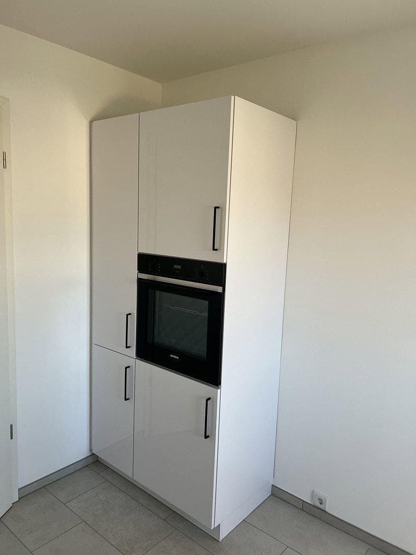 Pronájem bytu 3+kk 98 m², Am Kiefernwald 5 B, Groß Kreutz (Havel), Braniborsko Pronájem bytu 3+kk 98 m², Am Kiefernwald 5 B, Groß Kreutz (Havel), Braniborsko