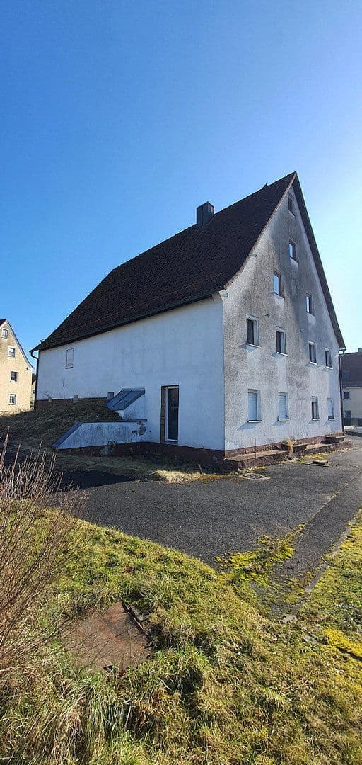 Prodej domu 220 m², pozemek 550 m², Schnaittach, Bavorsko Prodej domu 220 m², pozemek 550 m², Schnaittach, Bavorsko
