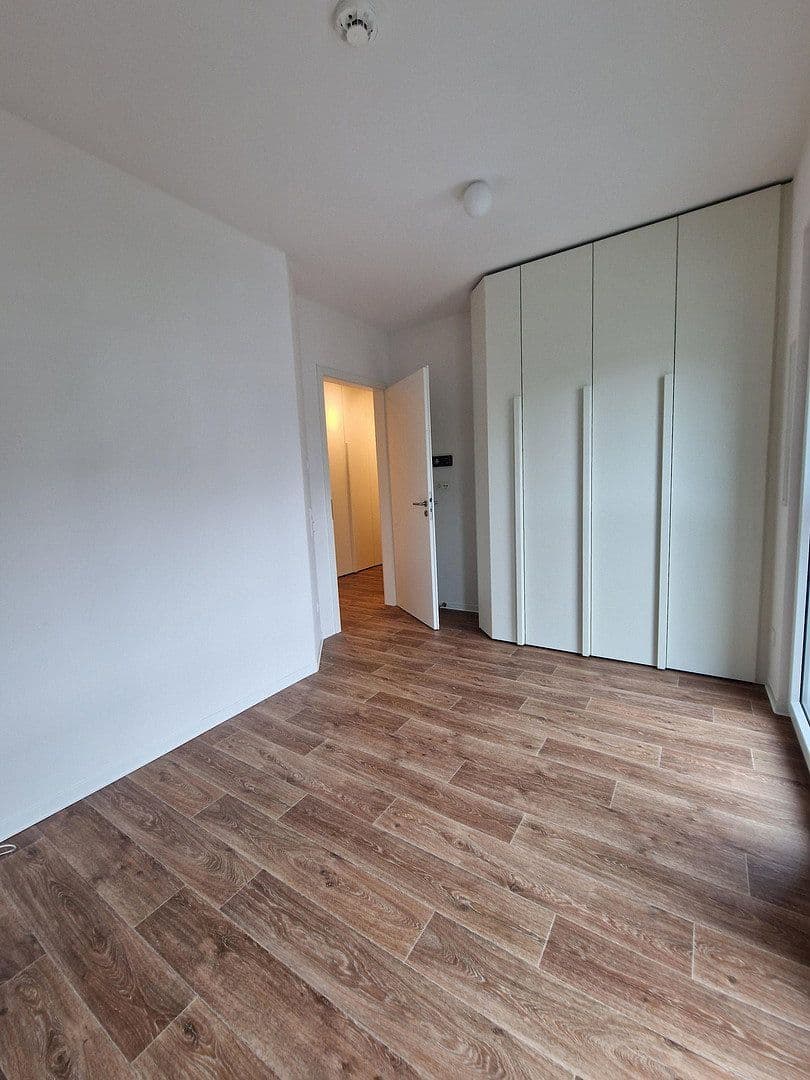 Prodej bytu 2+1 43 m², Erkrather Straße 147, Düsseldorf, Severní Porýní-Vestfálsko Prodej bytu 2+1 43 m², Erkrather Straße 147, Düsseldorf, Severní Porýní-Vestfálsko