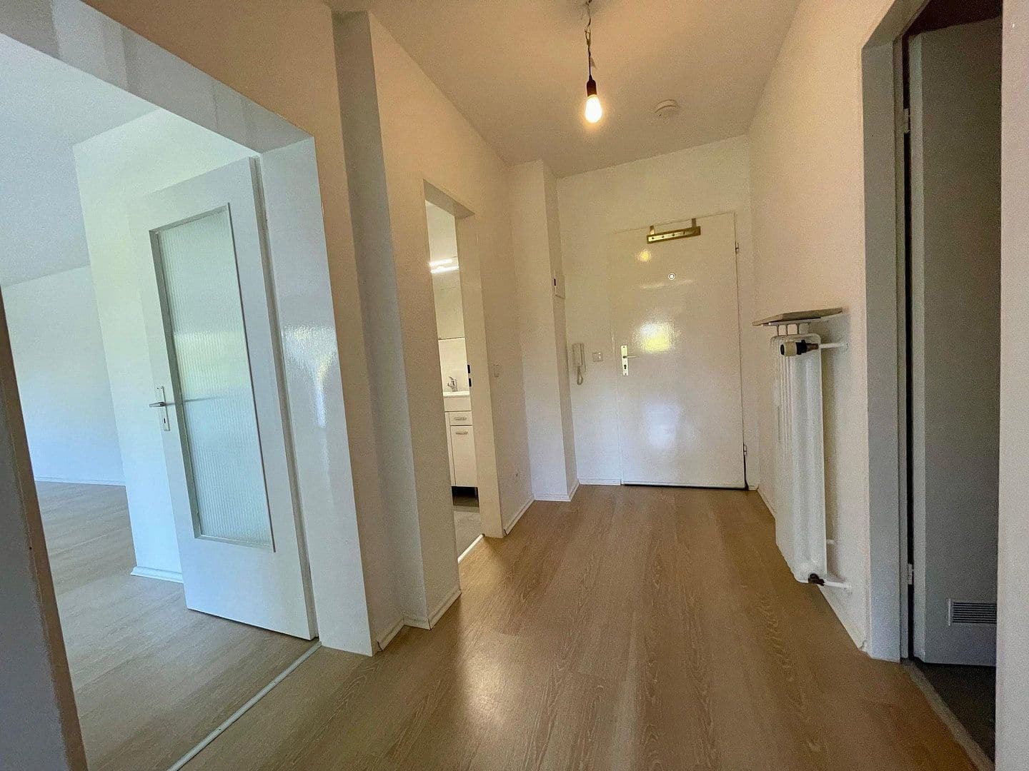 Pronájem bytu 2+1 63 m², Frankfurt am Main, Hessen Pronájem bytu 2+1 63 m², Frankfurt am Main, Hessen