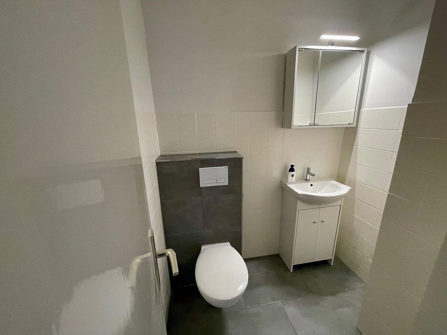 Pronájem bytu 2+1 63 m², Frankfurt am Main, Hessen Pronájem bytu 2+1 63 m², Frankfurt am Main, Hessen