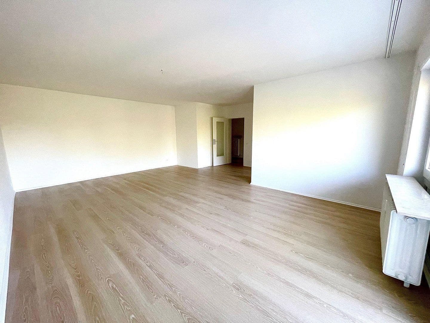 Pronájem bytu 2+1 63 m², Frankfurt am Main, Hessen Pronájem bytu 2+1 63 m², Frankfurt am Main, Hessen
