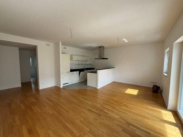 Pronájem bytu 3+1 82 m², Am Jessenapfel 3, Frankfurt, Hessen Pronájem bytu 3+1 82 m², Am Jessenapfel 3, Frankfurt, Hessen