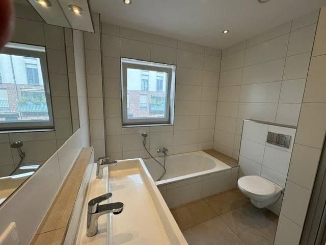 Pronájem bytu 3+1 82 m², Am Jessenapfel 3, Frankfurt, Hessen Pronájem bytu 3+1 82 m², Am Jessenapfel 3, Frankfurt, Hessen