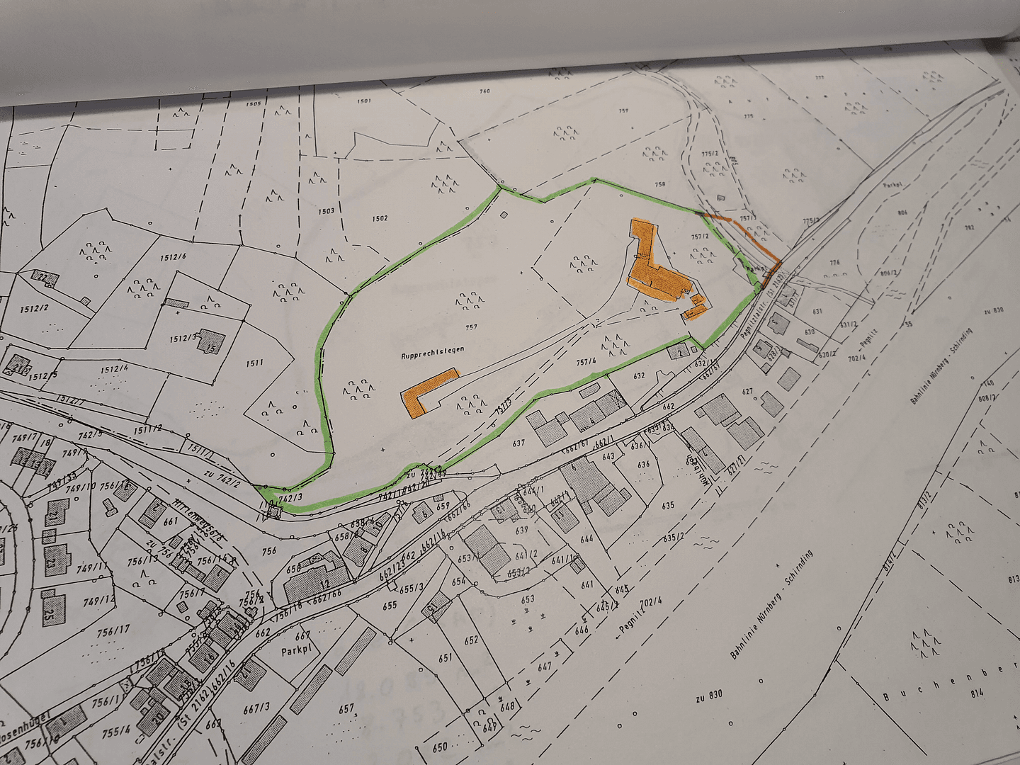 Prodej domu 2.500 m², pozemek 33.600 m², Hartenstein, Bavorsko Prodej domu 2.500 m², pozemek 33.600 m², Hartenstein, Bavorsko
