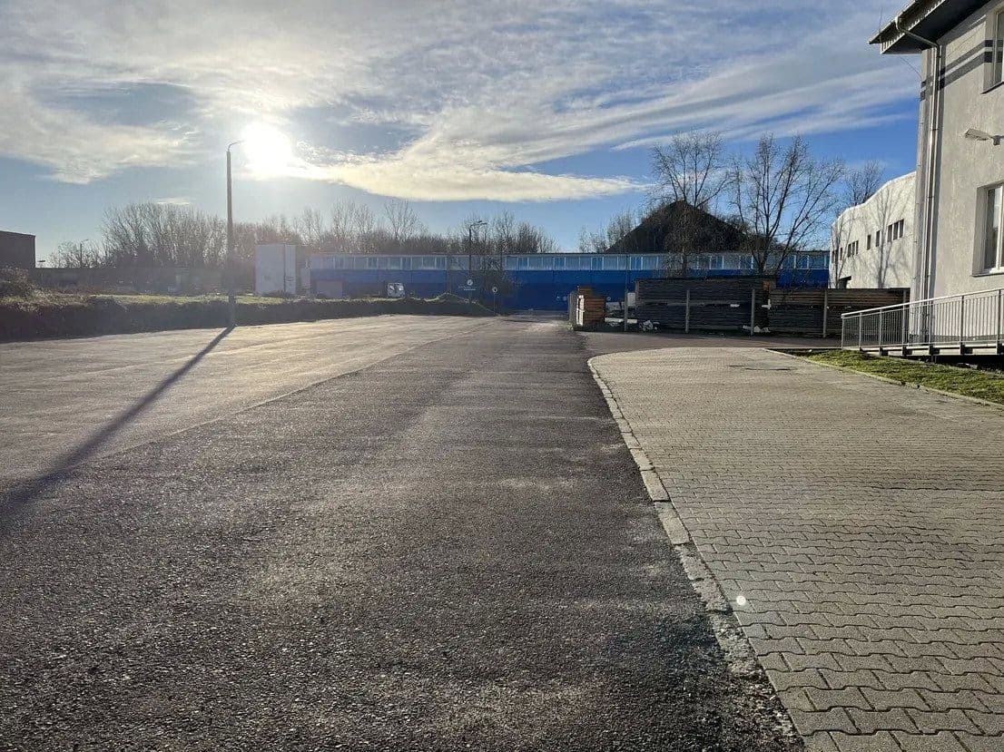 Prodej nebytového prostoru 91.101 m², Wettin-Löbejün, Sasko-Anhaltsko Prodej nebytového prostoru 91.101 m², Wettin-Löbejün, Sasko-Anhaltsko