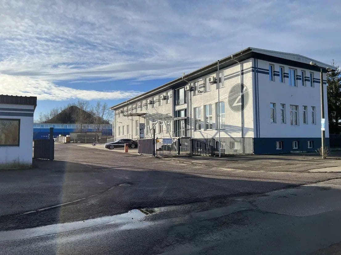 Prodej nebytového prostoru 91.101 m², Wettin-Löbejün, Sasko-Anhaltsko Prodej nebytového prostoru 91.101 m², Wettin-Löbejün, Sasko-Anhaltsko