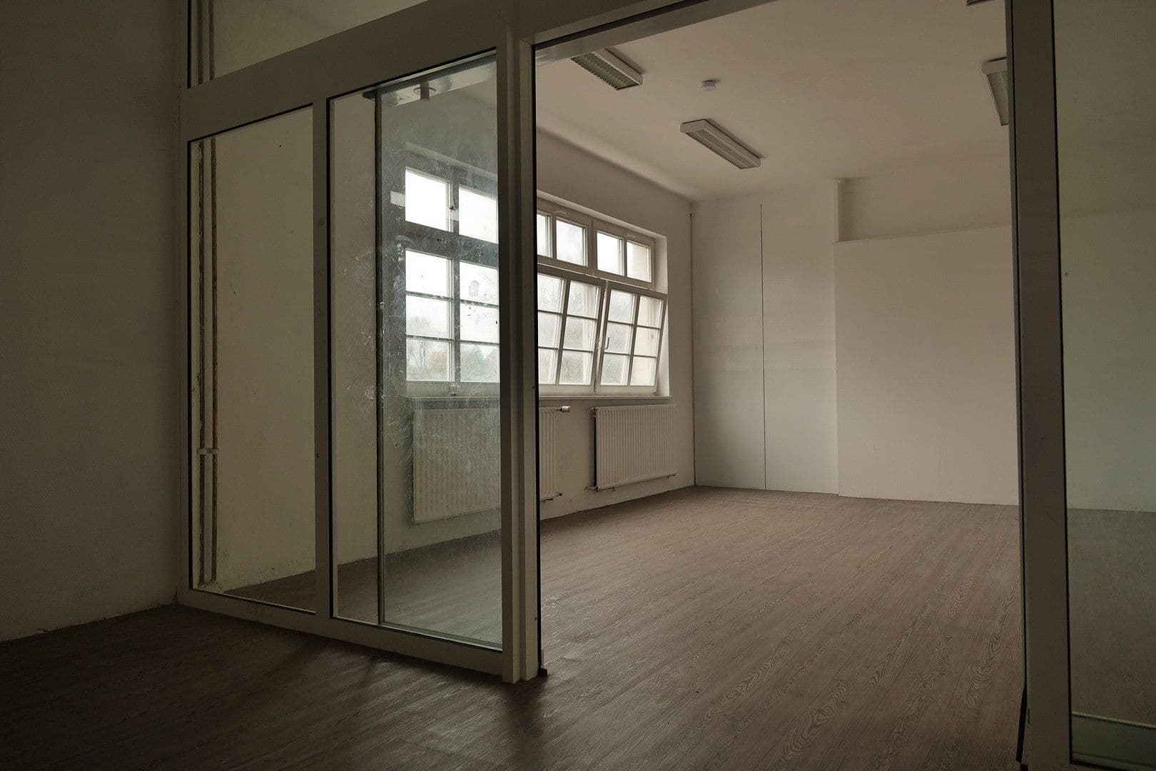 Prodej domu 335 m², pozemek 725 m², Ernst-Thälmann-Straße 13, Sagard, Mecklenburg-Vorpommern Prodej domu 335 m², pozemek 725 m², Ernst-Thälmann-Straße 13, Sagard, Mecklenburg-Vorpommern