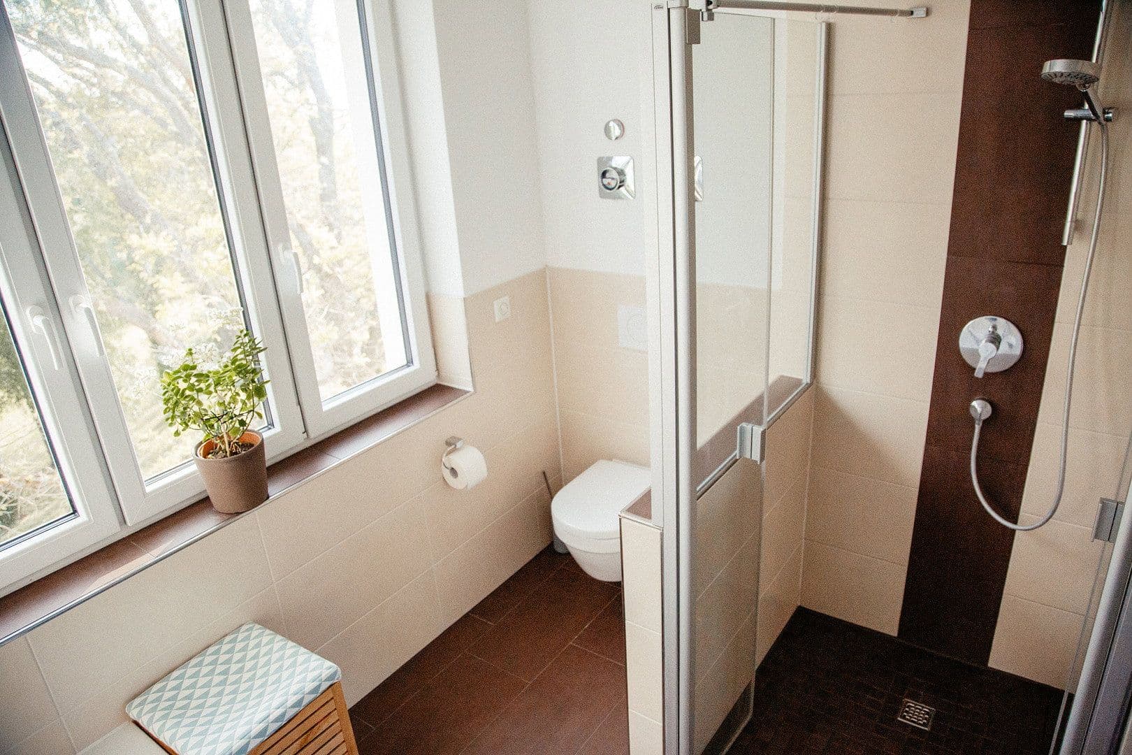 Pronájem bytu 3+1 102 m², Kassel-Harleshausen, Hessen Pronájem bytu 3+1 102 m², Kassel-Harleshausen, Hessen
