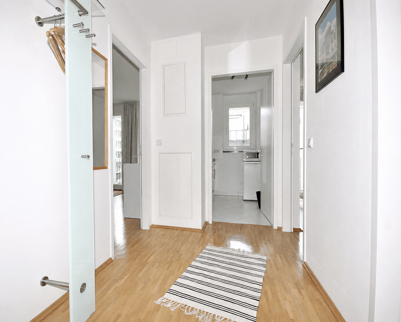 Pronájem bytu 2+1 54 m², Max-Friedlaender-Bogen 5, München, Bavorsko Pronájem bytu 2+1 54 m², Max-Friedlaender-Bogen 5, München, Bavorsko