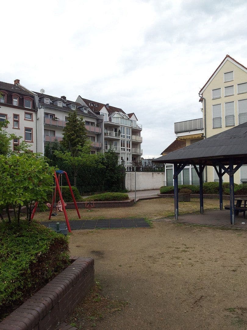 Pronájem bytu 1+1 46 m², Dietigheimer Str. 13, Bad Homburg vor der Höhe, Hessen Pronájem bytu 1+1 46 m², Dietigheimer Str. 13, Bad Homburg vor der Höhe, Hessen