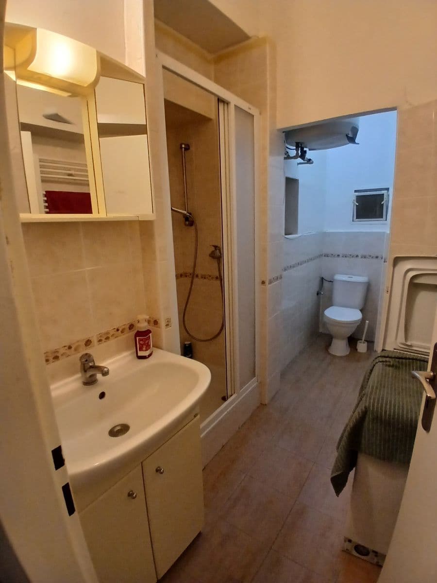 Pronájem bytu 1+1 36 m², Slovinská, Praha, Praha Pronájem bytu 1+1 36 m², Slovinská, Praha, Praha