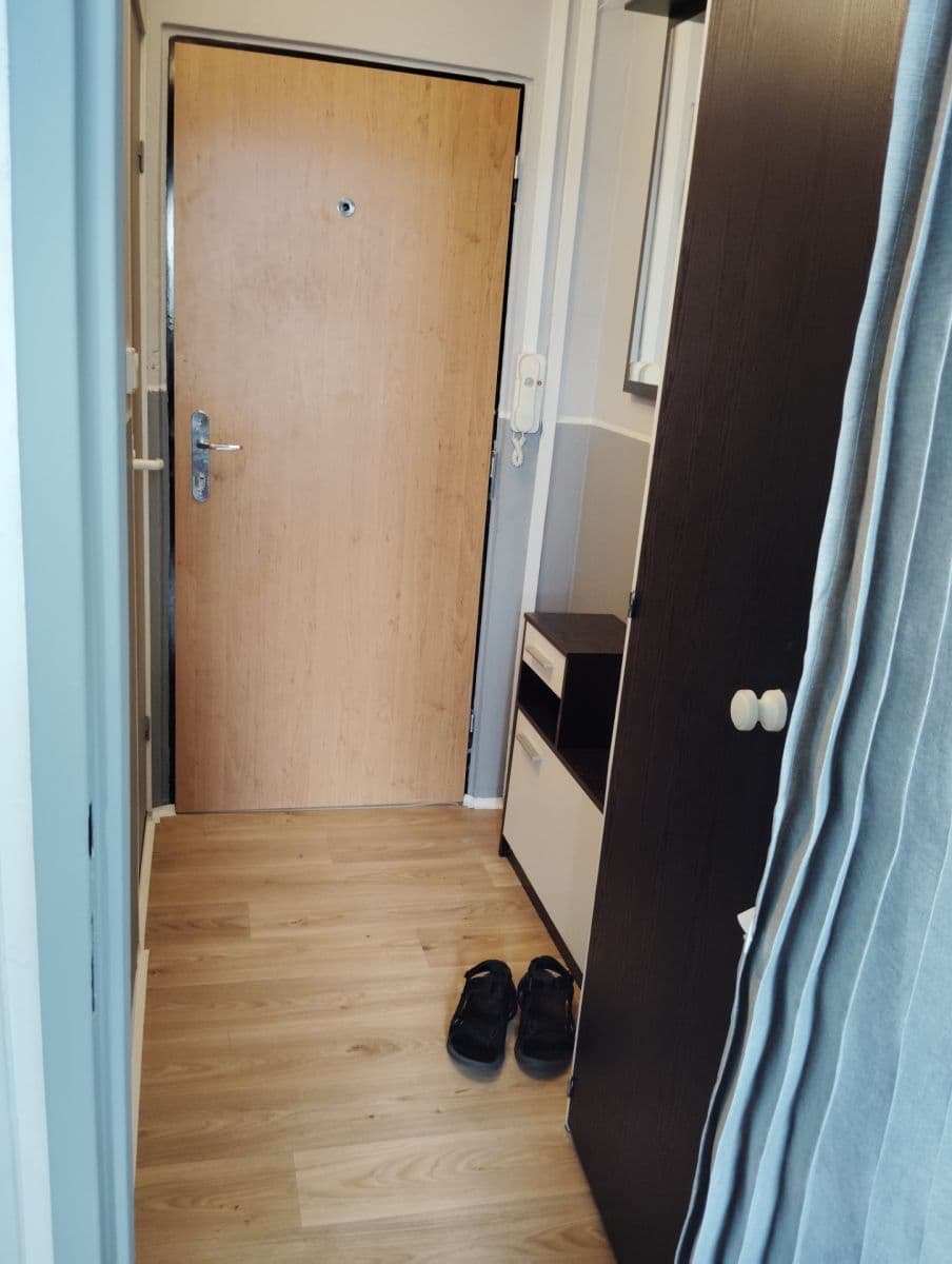 Pronájem bytu 1+1 34 m², Liberecká, Hrádek nad Nisou, Liberecký kraj Pronájem bytu 1+1 34 m², Liberecká, Hrádek nad Nisou, Liberecký kraj