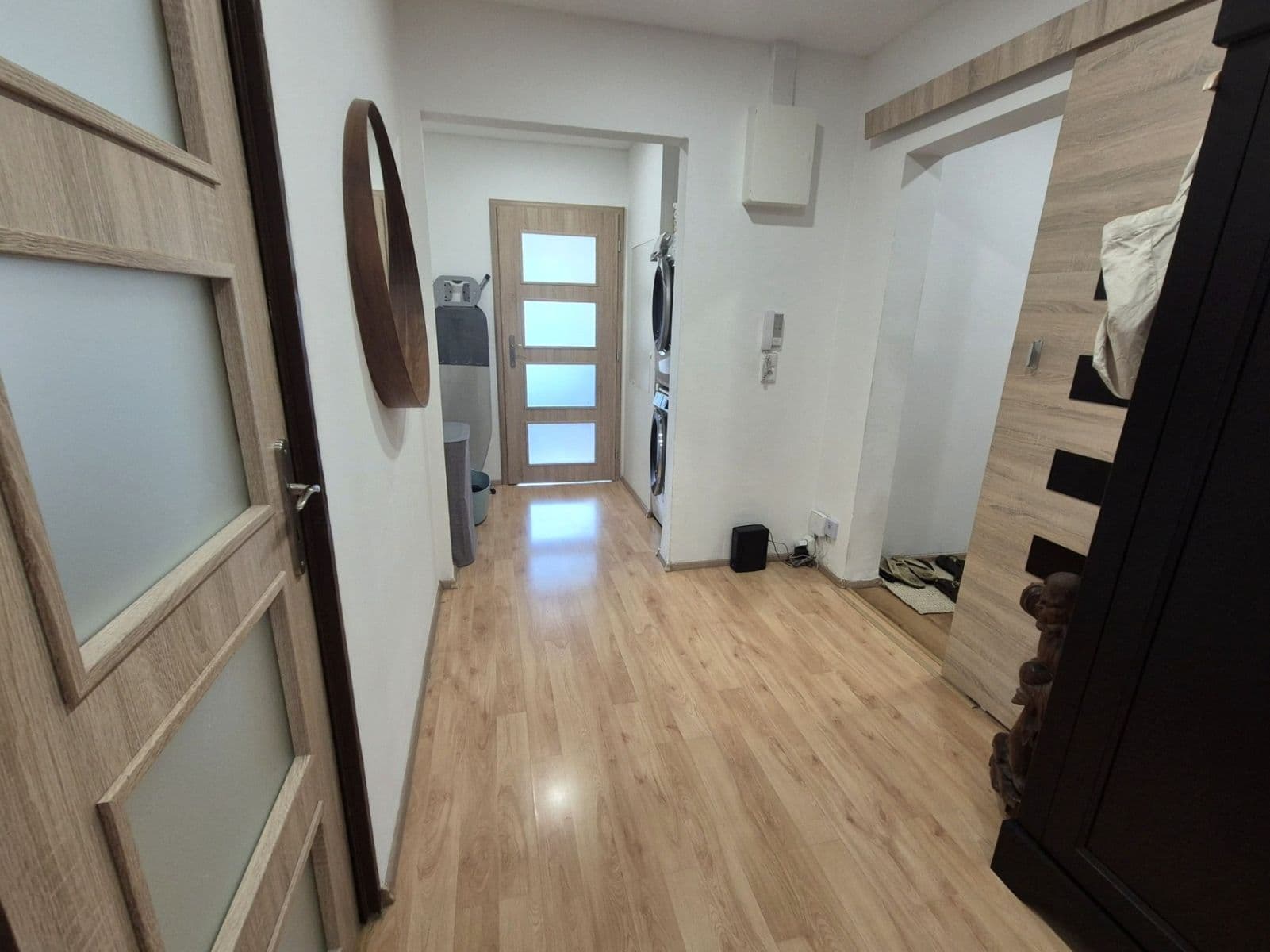 Prodej bytu 3+1 89 m², Hrabákova, Praha, Praha Prodej bytu 3+1 89 m², Hrabákova, Praha, Praha