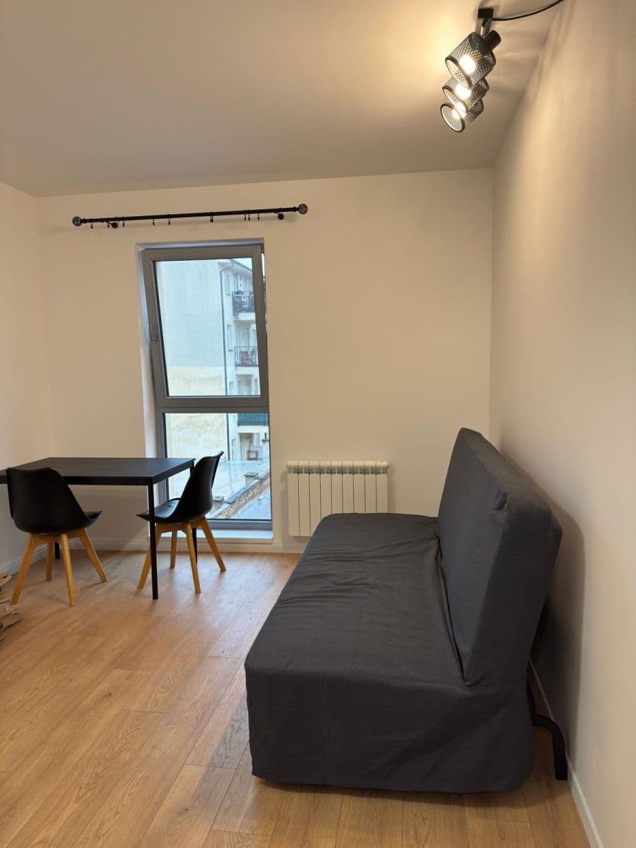 Pronájem bytu 2+kk 42 m², Varšavská, Praha, Praha Pronájem bytu 2+kk 42 m², Varšavská, Praha, Praha