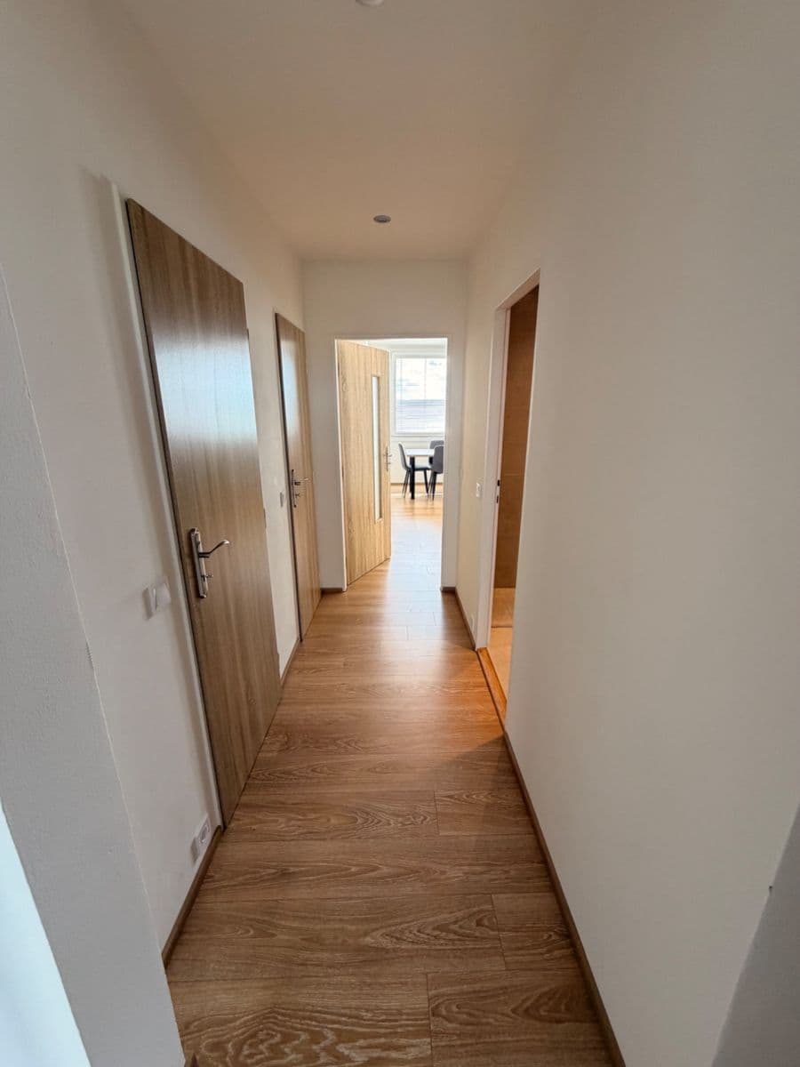 Pronájem bytu 3+1 75 m², Tatarkova, Praha, Praha Pronájem bytu 3+1 75 m², Tatarkova, Praha, Praha