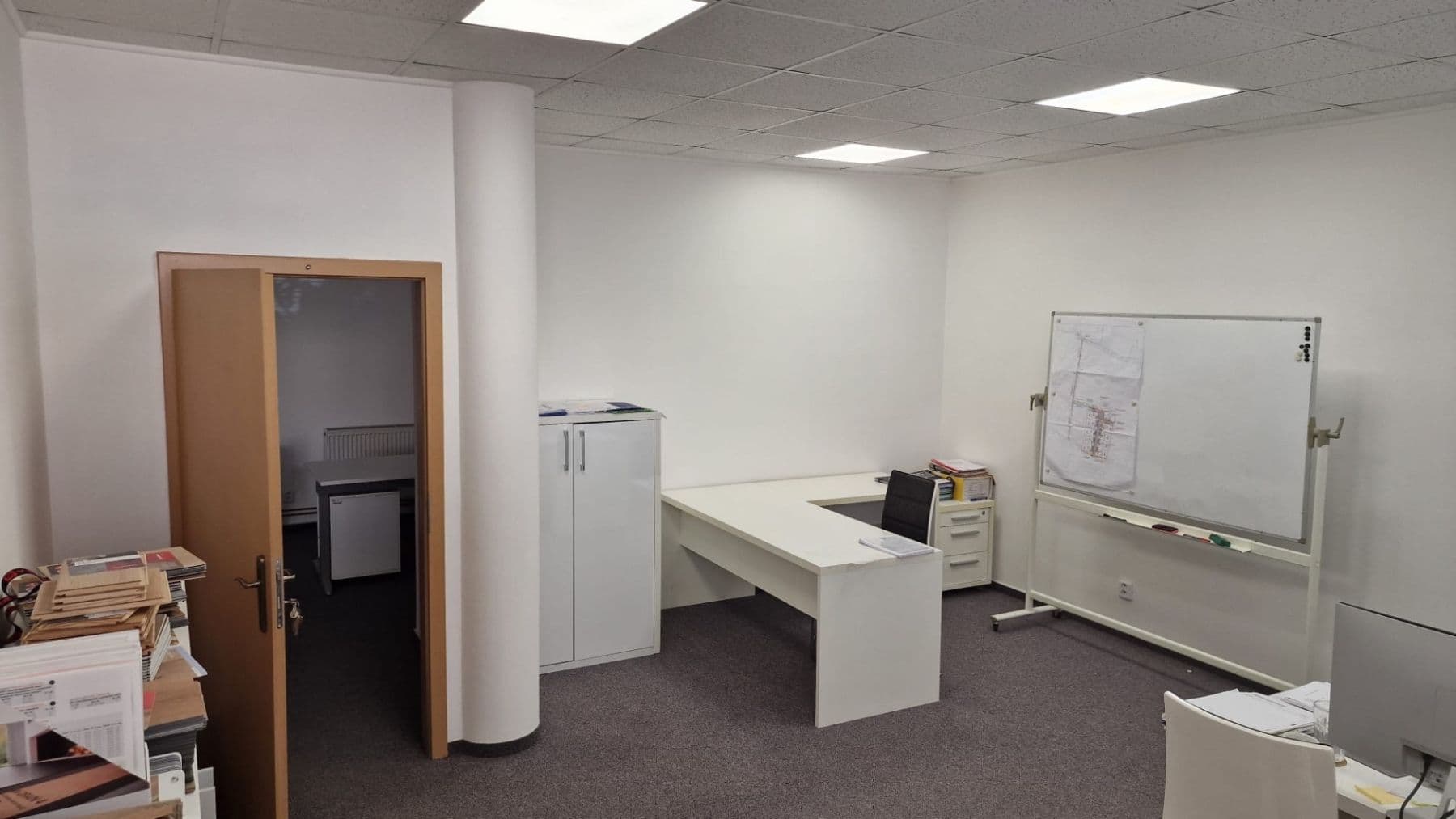 Pronájem nebytového prostoru 120 m², Ctiborova, Kladno, Středočeský kraj Pronájem nebytového prostoru 120 m², Ctiborova, Kladno, Středočeský kraj