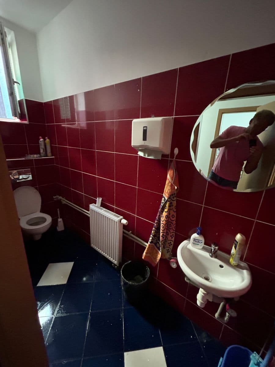Pronájem nebytového prostoru 120 m², Ctiborova, Kladno, Středočeský kraj Pronájem nebytového prostoru 120 m², Ctiborova, Kladno, Středočeský kraj