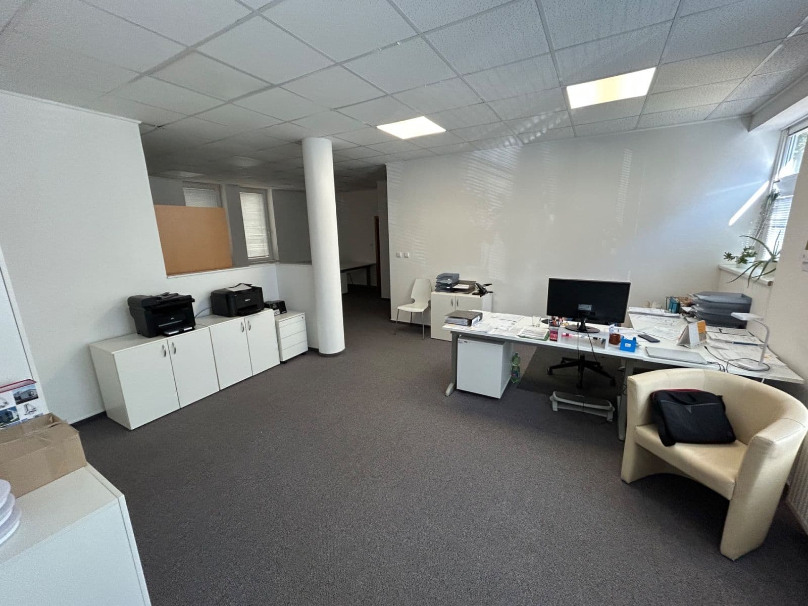 Pronájem nebytového prostoru 120 m², Ctiborova, Kladno, Středočeský kraj Pronájem nebytového prostoru 120 m², Ctiborova, Kladno, Středočeský kraj