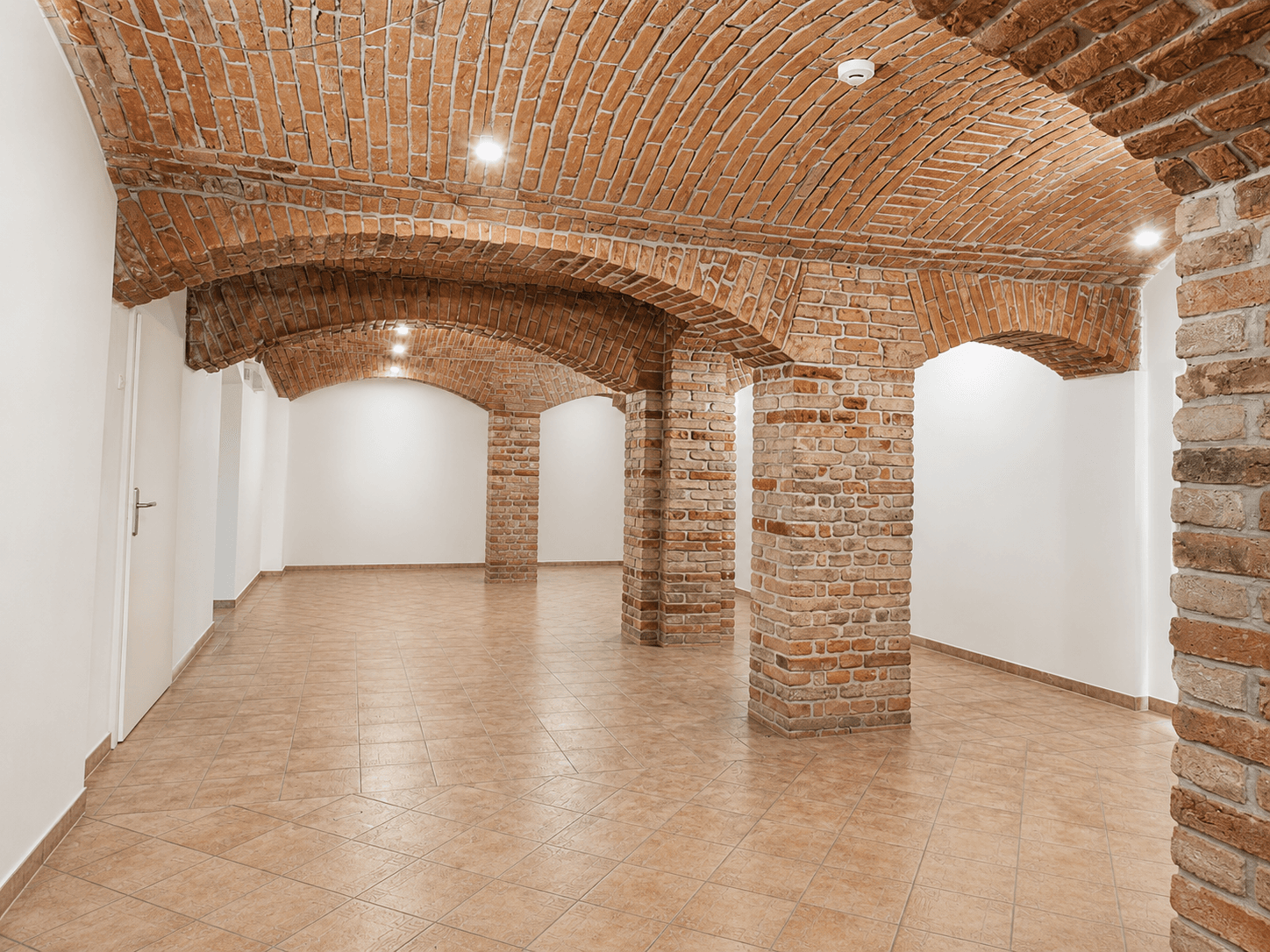 Pronájem nebytového prostoru 183 m², Křižíkova, Praha, Praha Pronájem nebytového prostoru 183 m², Křižíkova, Praha, Praha