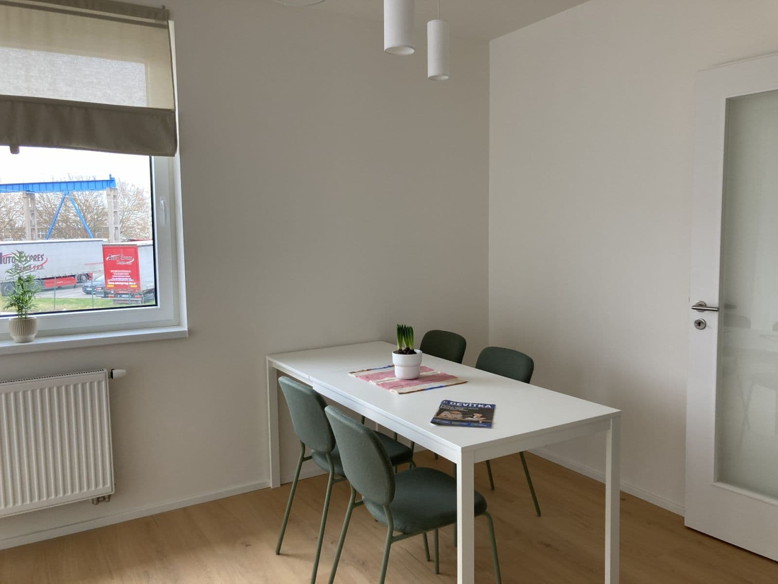 Pronájem bytu 1+kk 39 m², Čakovická, Praha, Praha Pronájem bytu 1+kk 39 m², Čakovická, Praha, Praha