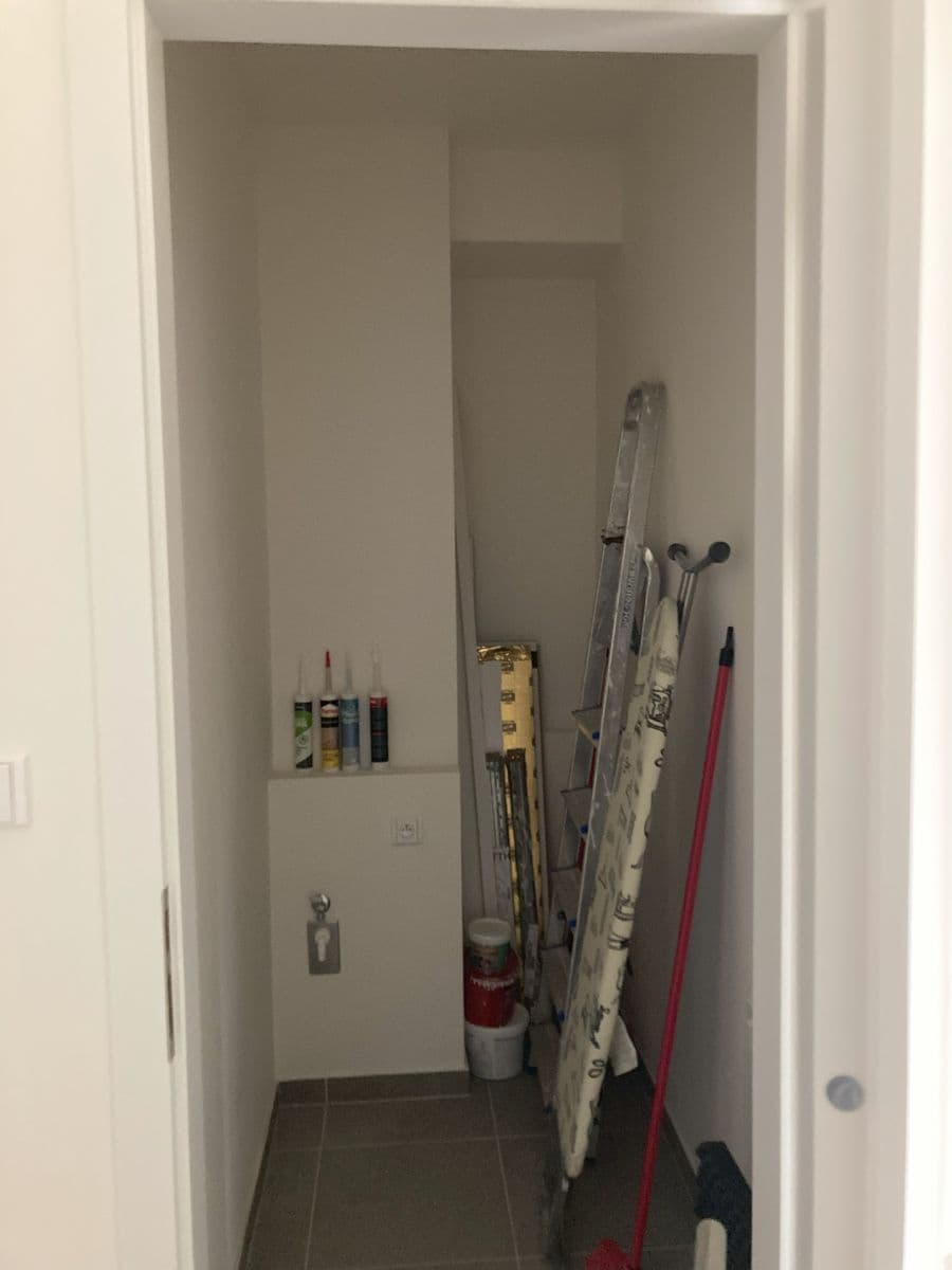 Pronájem bytu 1+kk 39 m², Čakovická, Praha, Praha Pronájem bytu 1+kk 39 m², Čakovická, Praha, Praha