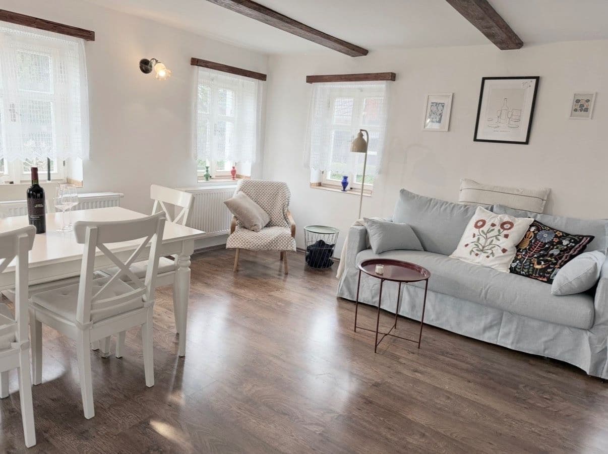 Pronájem domu 70 m², pozemek 700 m², Rynoltice, Liberecký kraj Pronájem domu 70 m², pozemek 700 m², Rynoltice, Liberecký kraj