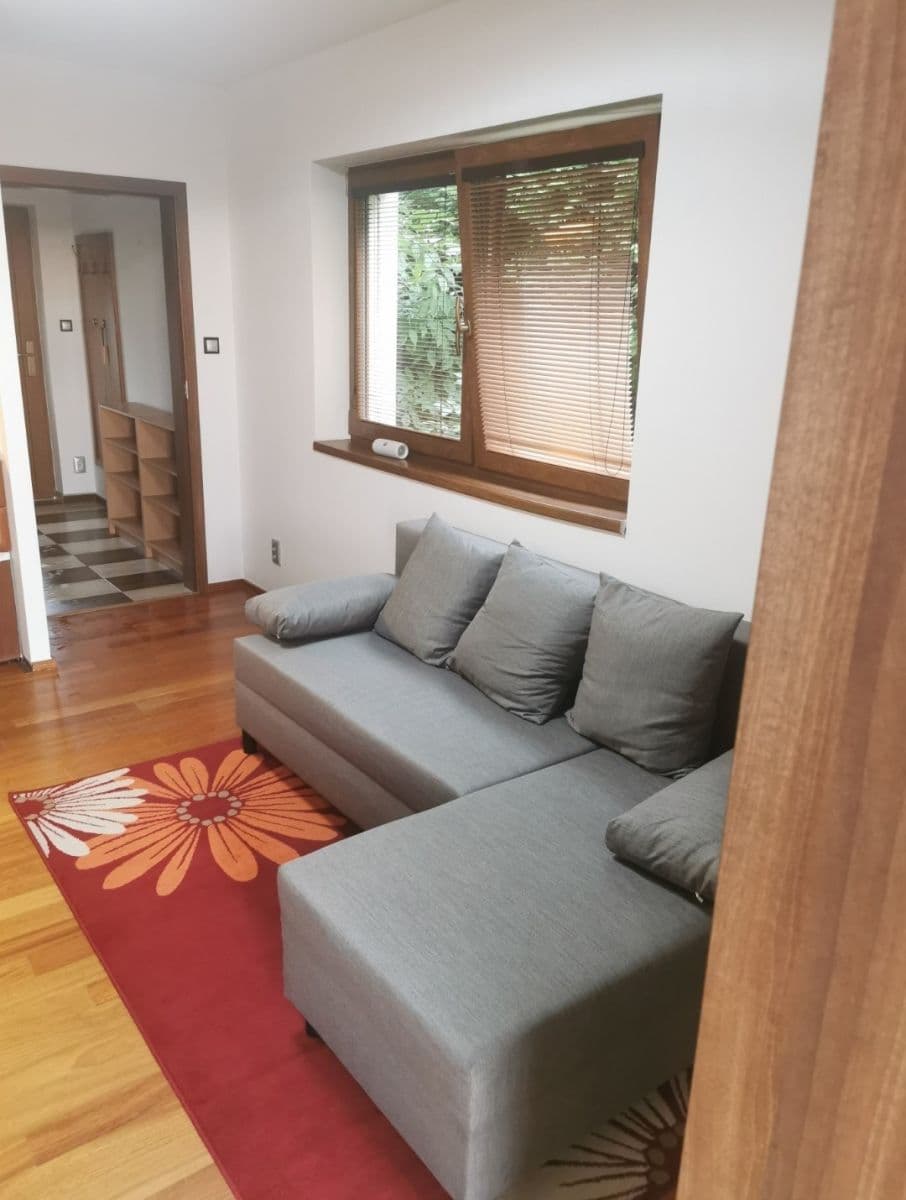 Pronájem bytu 1+kk 25 m², Severní, Zvole, Středočeský kraj Pronájem bytu 1+kk 25 m², Severní, Zvole, Středočeský kraj