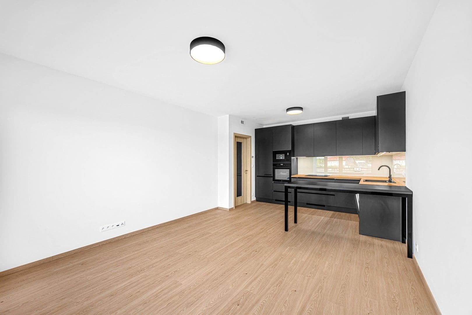 Pronájem bytu 2+kk 60 m², Pavla Beneše, Praha, Praha Pronájem bytu 2+kk 60 m², Pavla Beneše, Praha, Praha