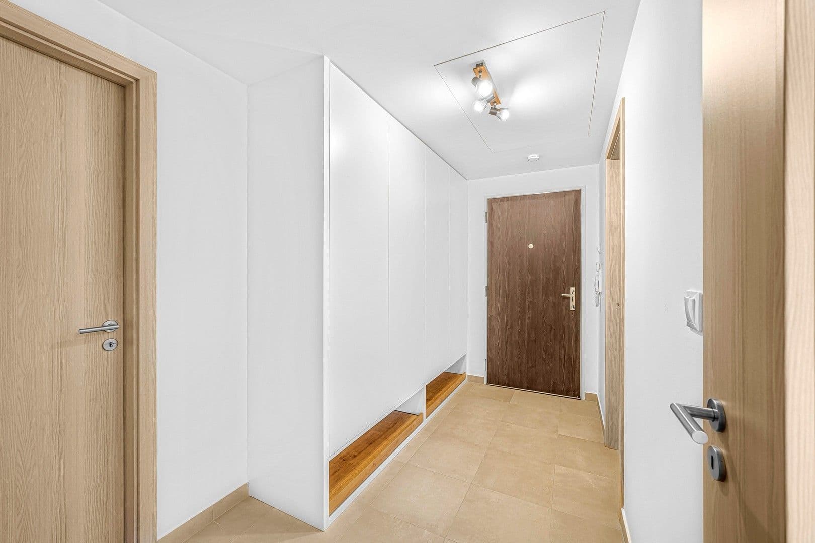 Pronájem bytu 2+kk 60 m², Pavla Beneše, Praha, Praha Pronájem bytu 2+kk 60 m², Pavla Beneše, Praha, Praha