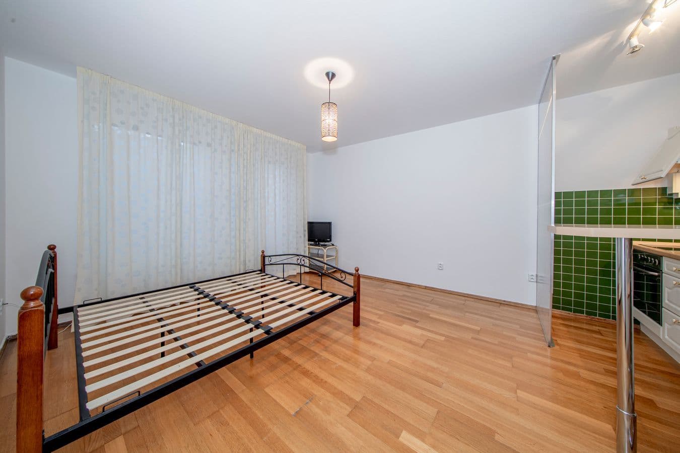 Pronájem bytu 1+kk 35 m², Počernická, Praha, Praha Pronájem bytu 1+kk 35 m², Počernická, Praha, Praha